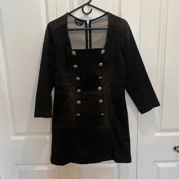 🎉🎊 HOST PICK 🎉🎊 Bebe Black Button Front Detail Dress Size 12 - Picture 4 of 10